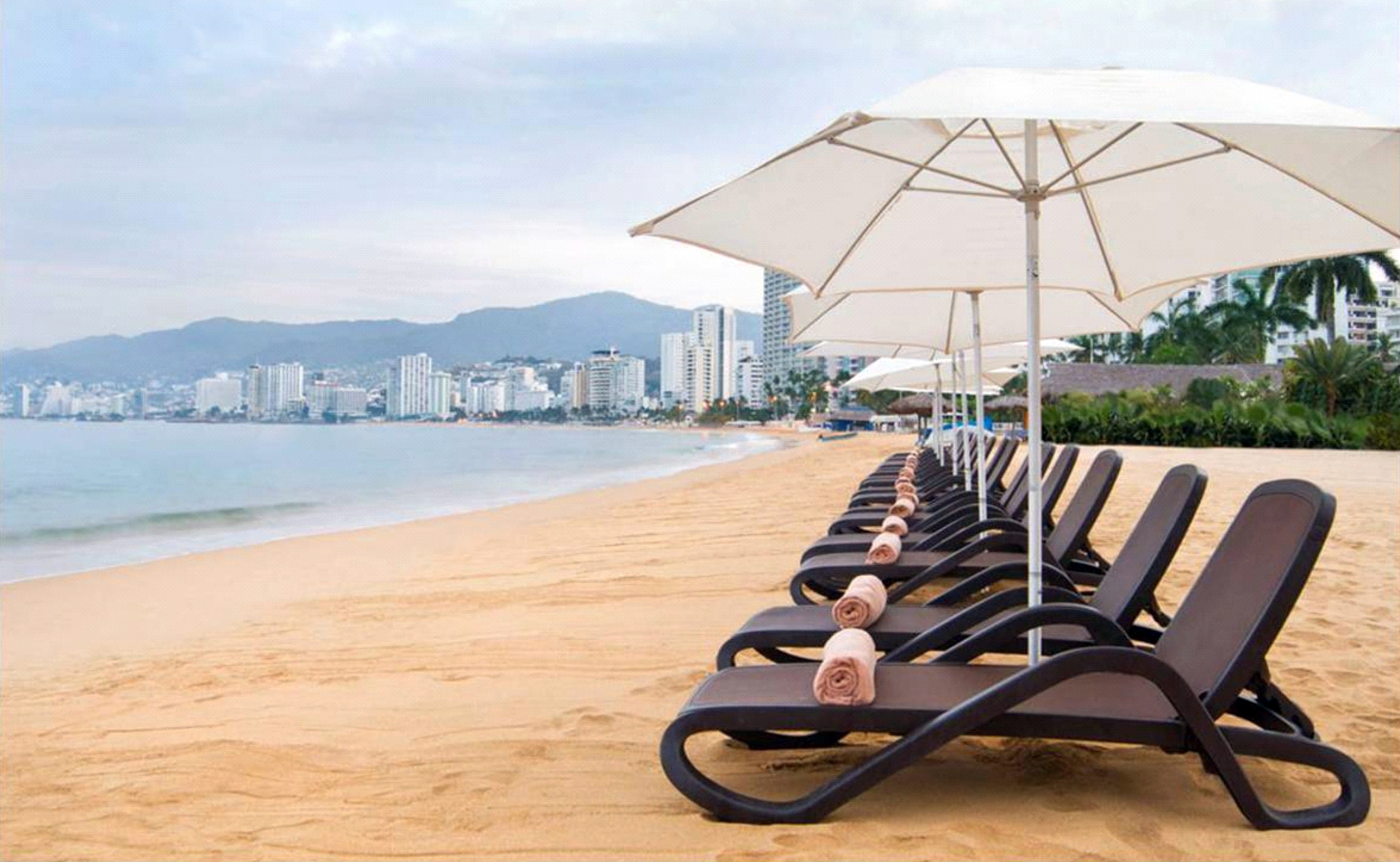 Beautiful Fantasy Acapulco & Spa