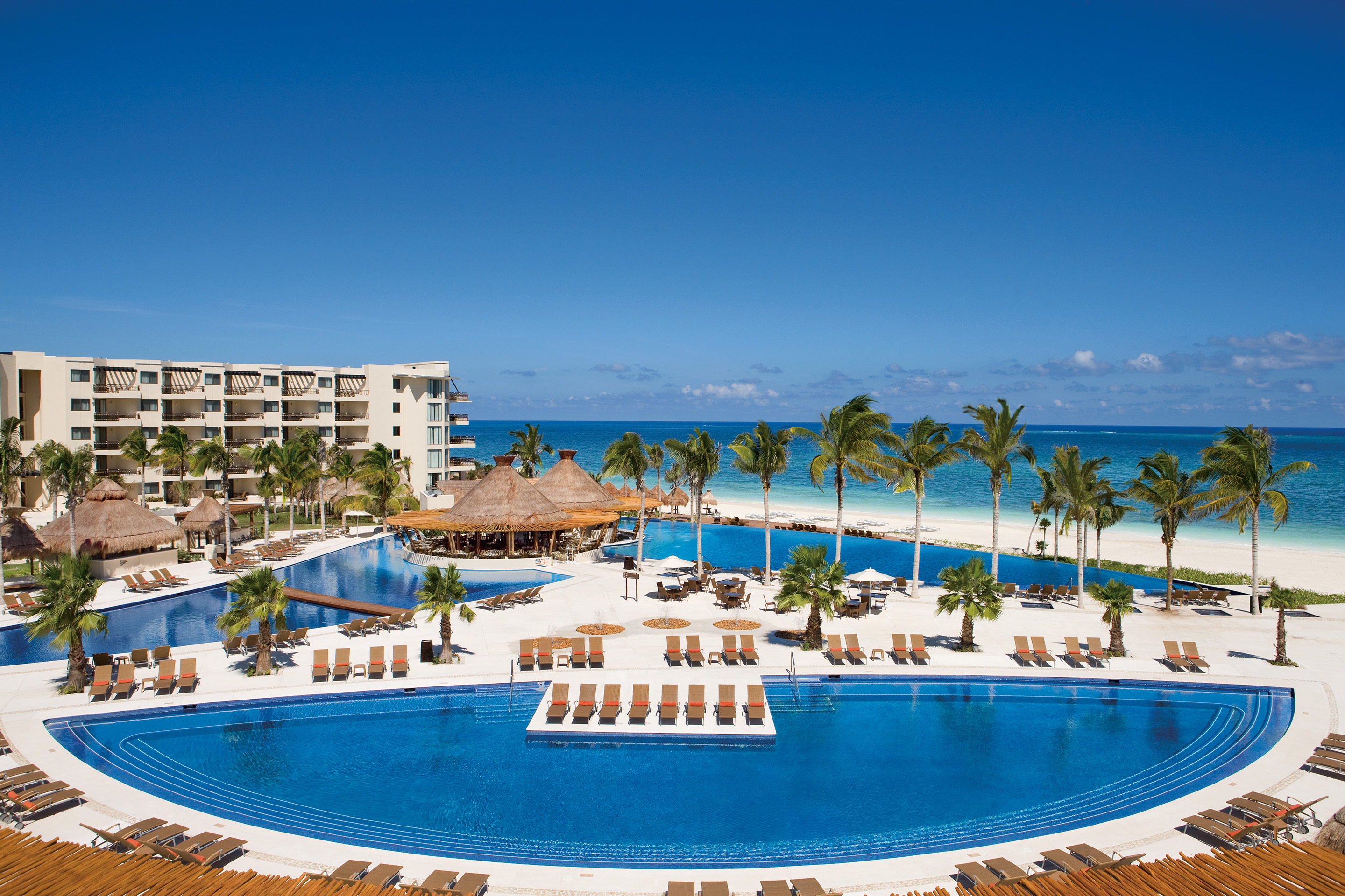 Fantasy Riviera Cancun Resort & Spa