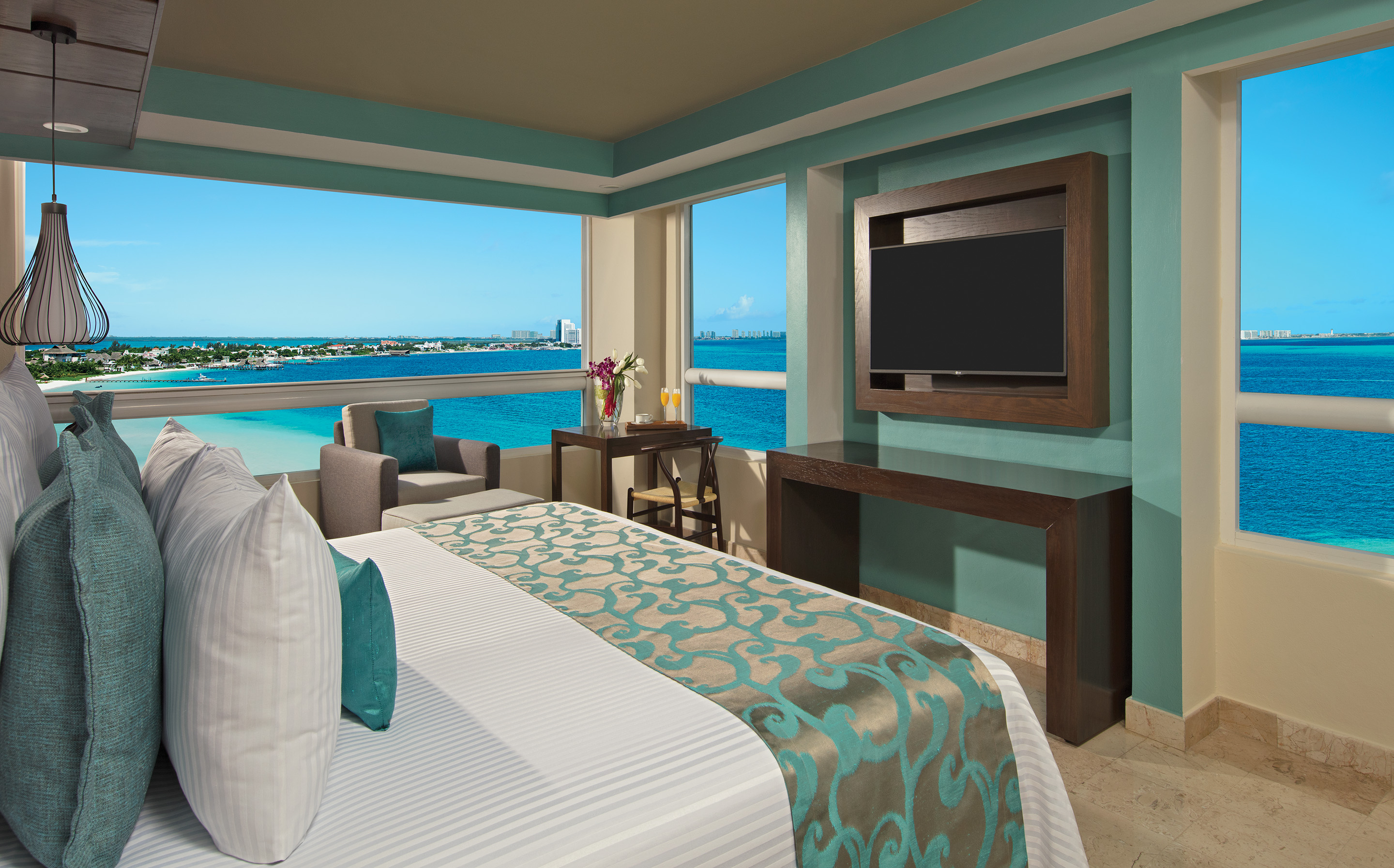 Fantasy Sandy Cancun Resort & Spa 
