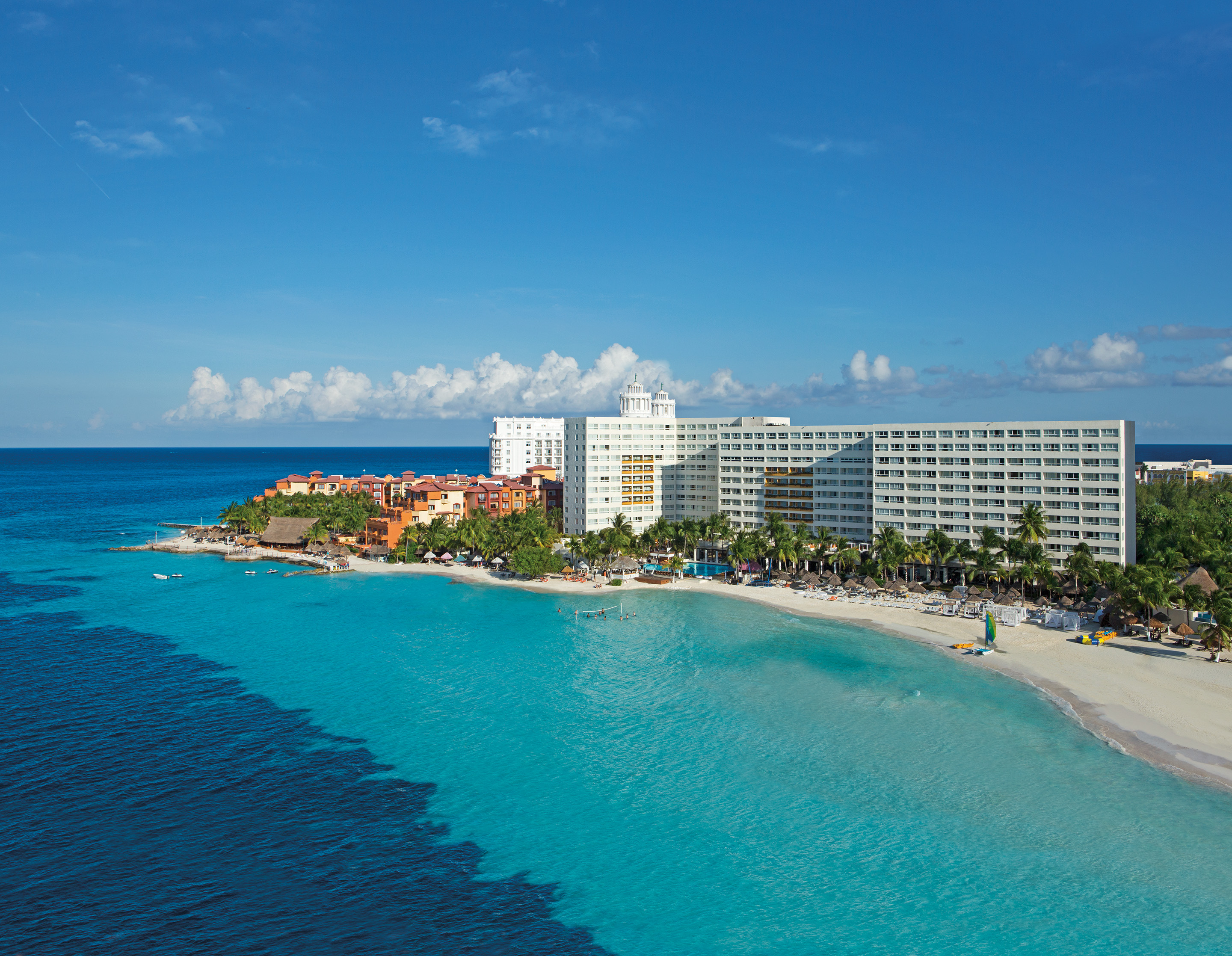 Fantasy Sandy Cancun Resort & Spa 