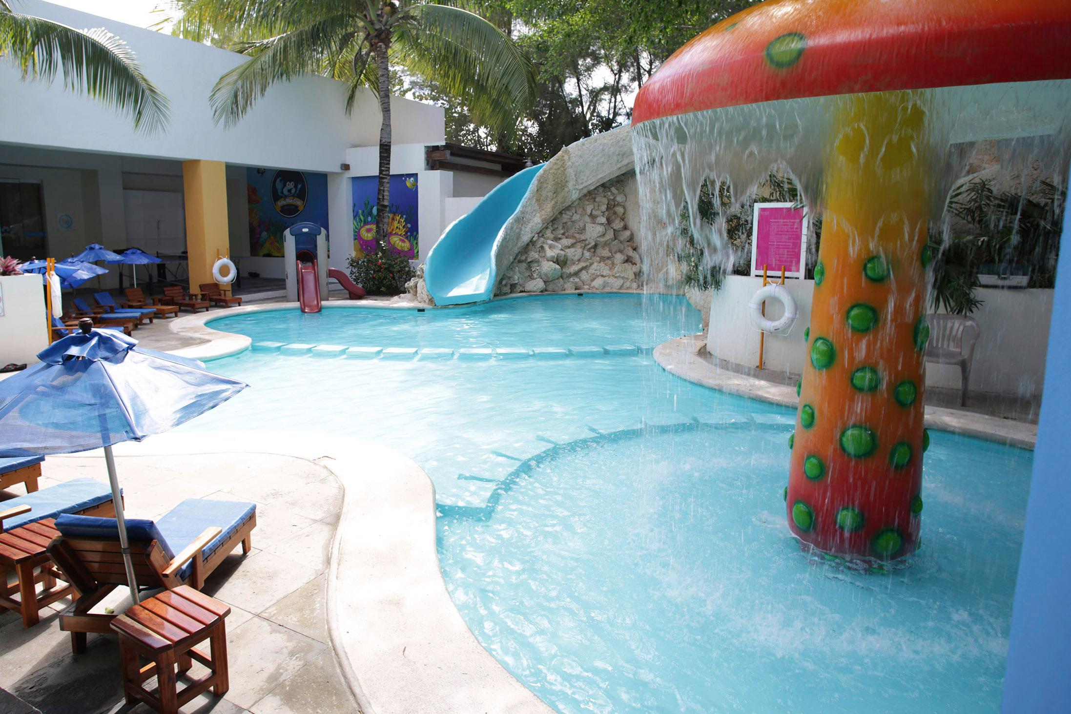 Oasis Palm Resort