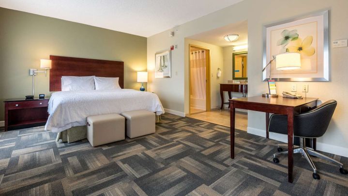 Hampton Inn and Suites Orlando South Lake Buena Vista