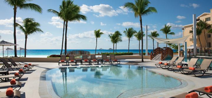 Fantasy Gem Riviera Cancun Resort