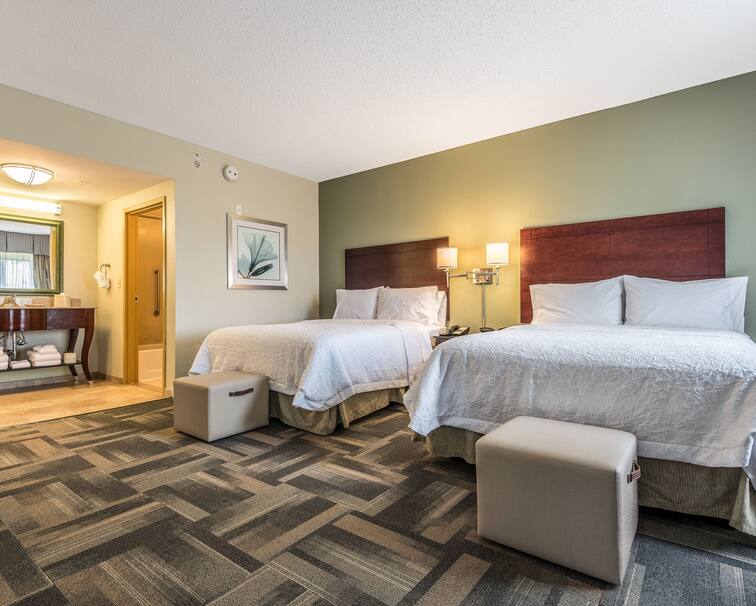 Holiday Inn Express and Suites S Lake Buena Vista