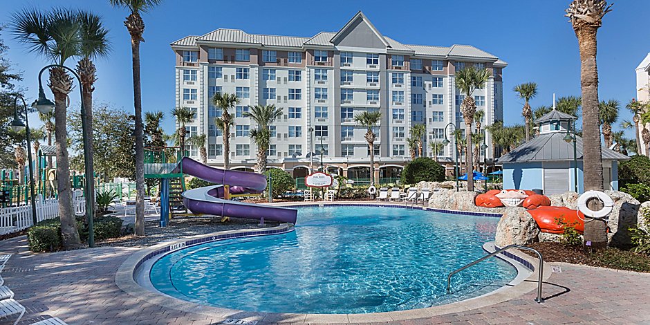 Holiday Inn Express and Suites S Lake Buena Vista